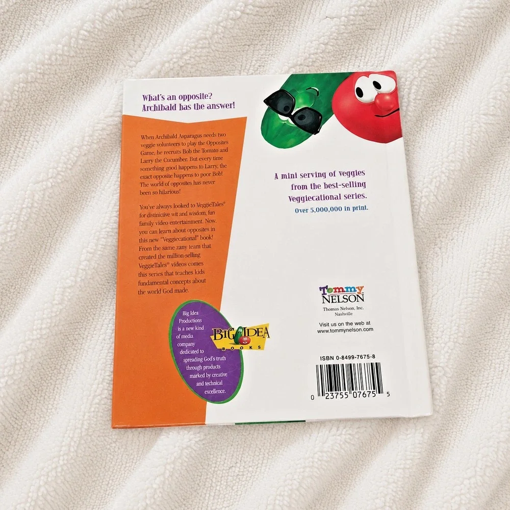 VTG VeggieTales Archibalds Opposites Chick Fil A Hardcover Book Phil Vischer '98